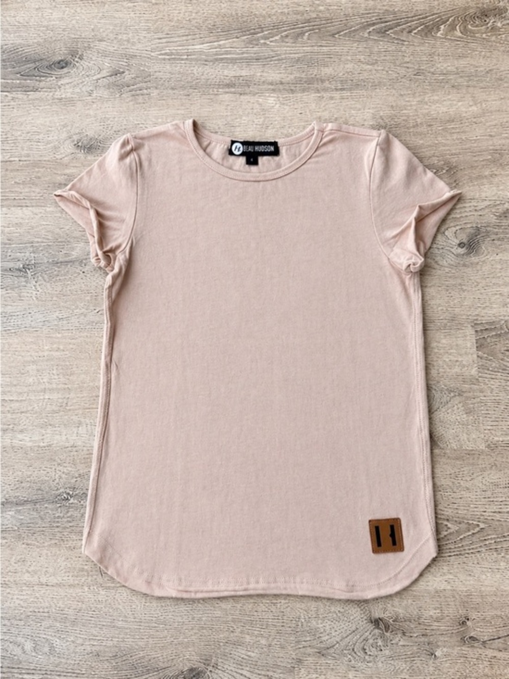Beau Hudson Tee Shirt Size 4 Blush Tan/Pink Minimalist Short Sleeve Boutique Kid